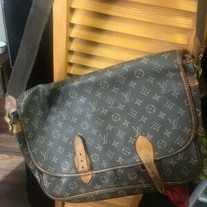 Louis Vuitton Dark Brown Monogram Messenger Bag